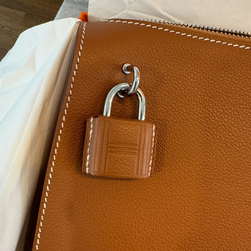 Hermes Bolittle Clutch/Crossbody RARE - Picture 3 of 5